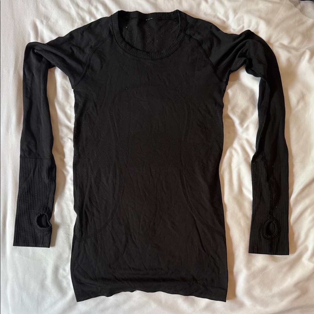 lululemon athletica Black Long Sleeve Crew Top